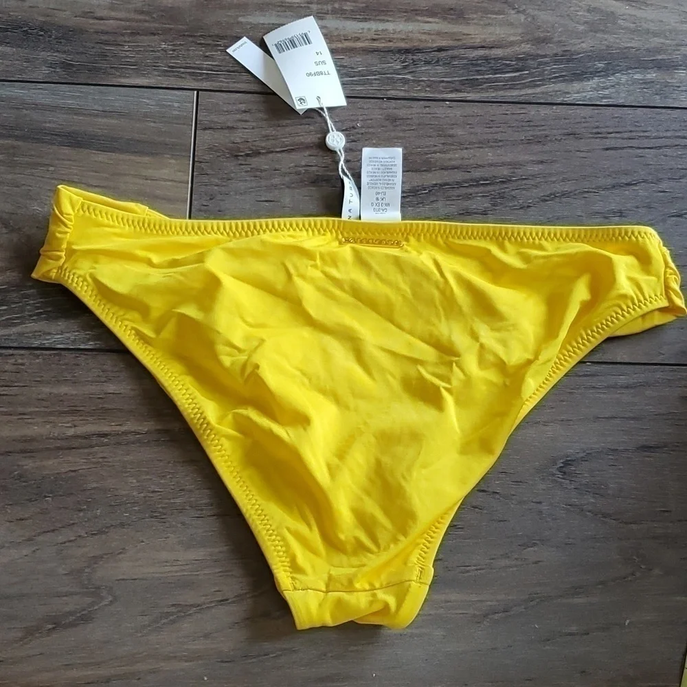 NWT Trina Turk Womens Key Dolid Shirred Side Hipster  Bikini Swim Plus Sz 14